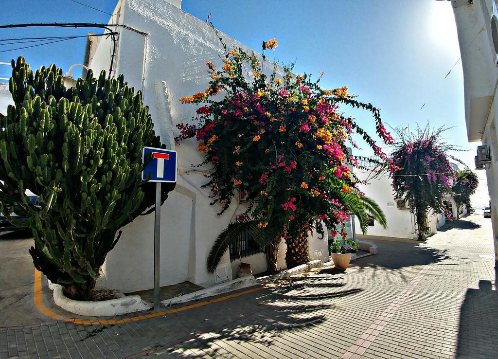 Hotel Las Calas Agua Amarga  Kültér fotó