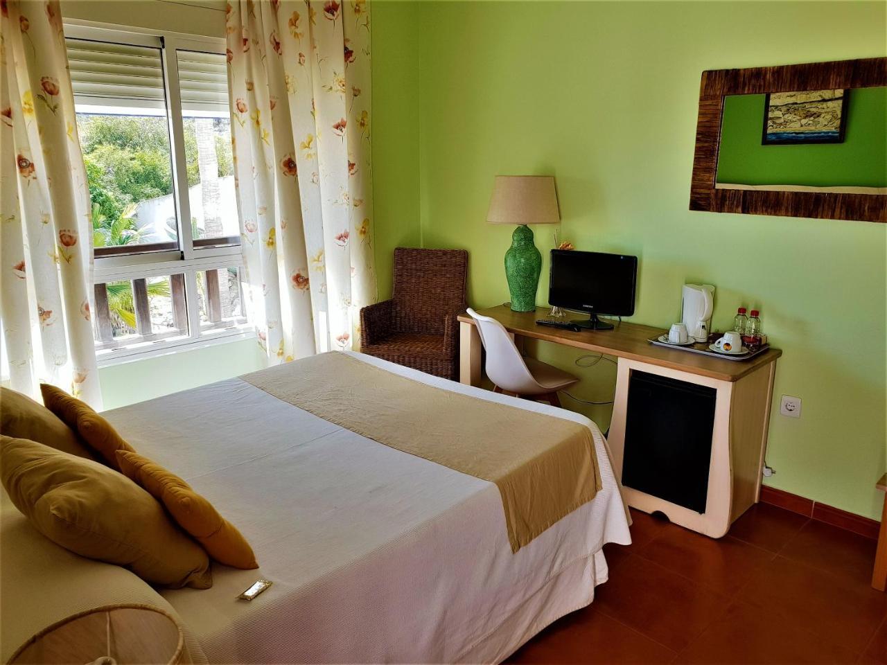 Hotel Las Calas Agua Amarga  Kültér fotó